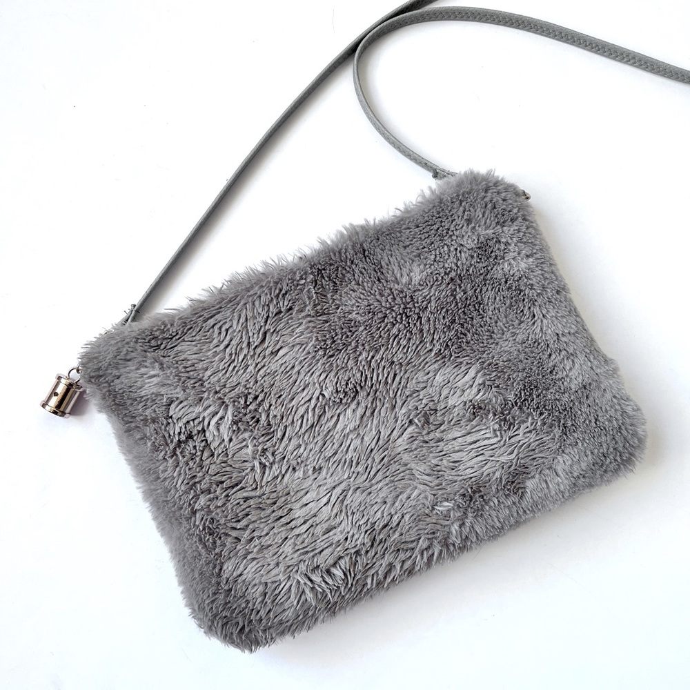 Vieta Gray Faux Fur Crossbody Purse